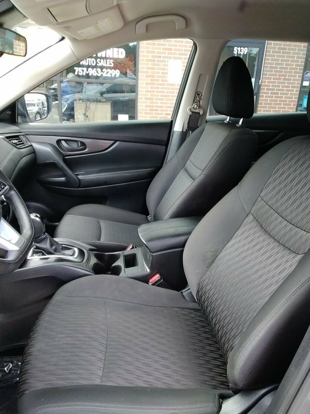 2020 Nissan Rogue AWD S - 23089235 - 6