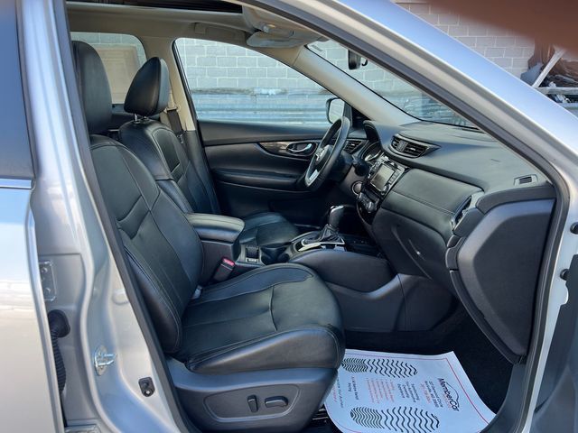 2020 Nissan Rogue AWD SL - 22987304 - 19