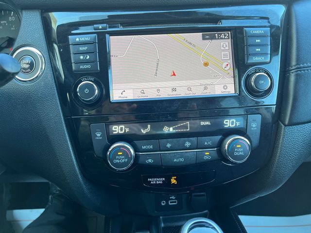 2020 Nissan Rogue AWD SL - 22987304 - 28