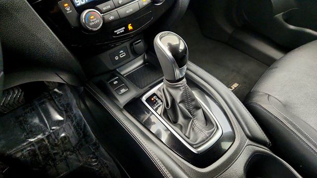 2020 Nissan Rogue AWD SL - 22965175 - 15