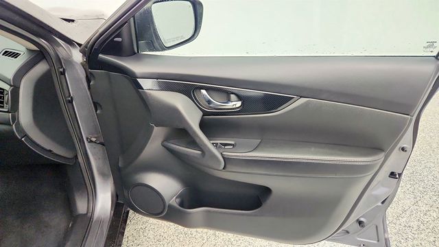 2020 Nissan Rogue AWD SL - 22965175 - 25