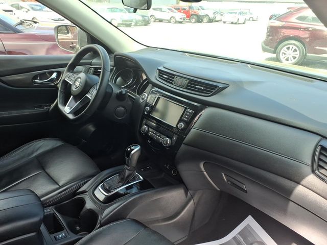 2020 Nissan Rogue AWD SV - 23000314 - 17