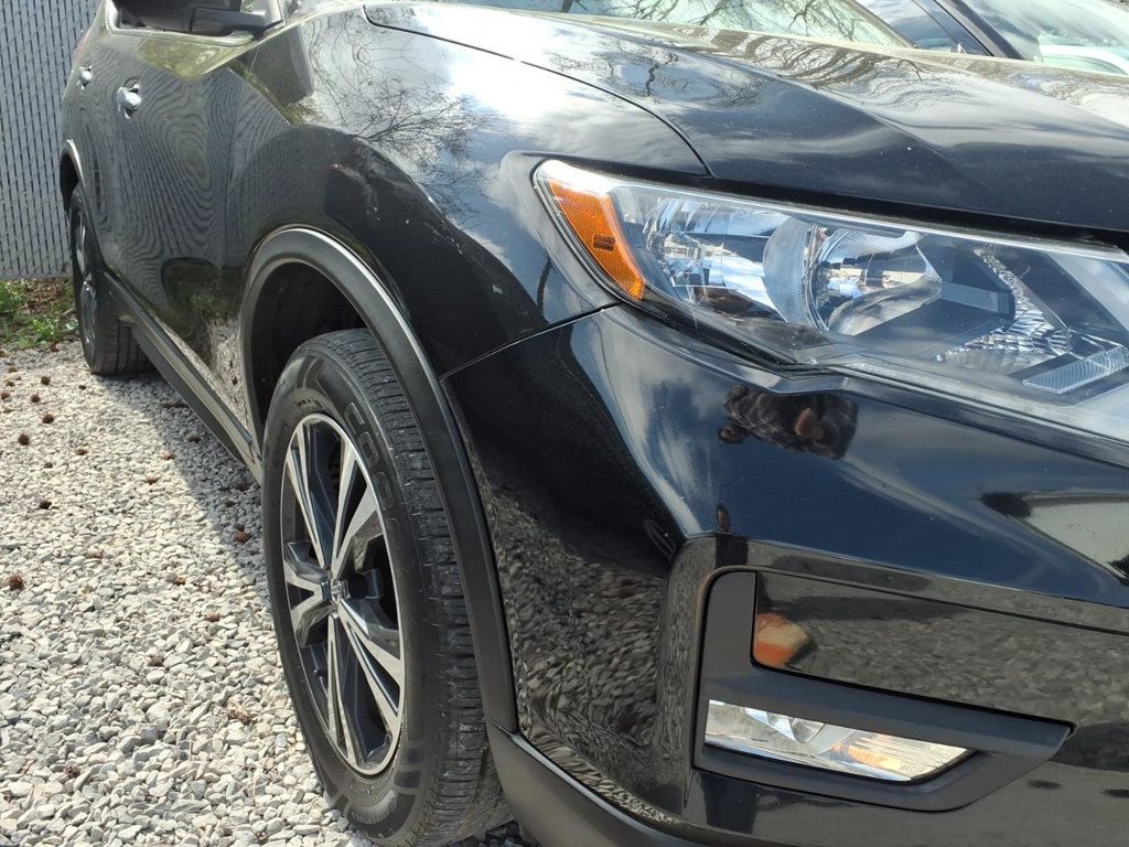 2020 Nissan Rogue AWD SV - 23000314 - 18