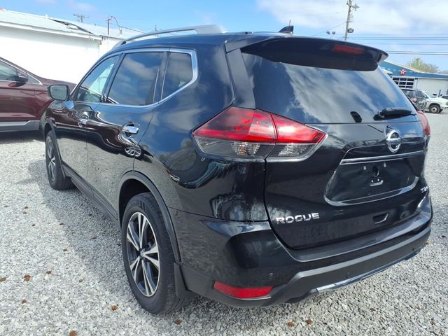 2020 Nissan Rogue AWD SV - 23000314 - 2