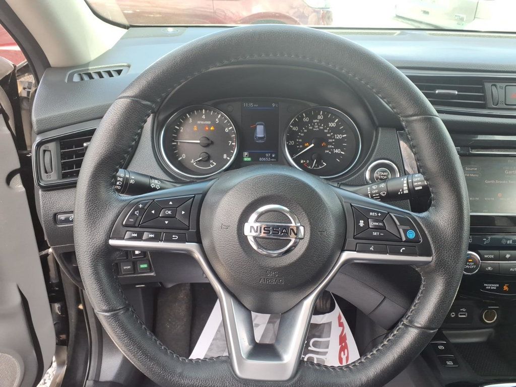 2020 Nissan Rogue AWD SV - 23000314 - 7