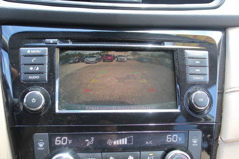 2020 Nissan Rogue AWD SV - 22884228 - 17