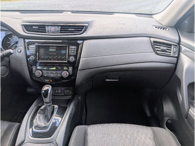 2020 Nissan Rogue AWD SV - 22947815 - 23