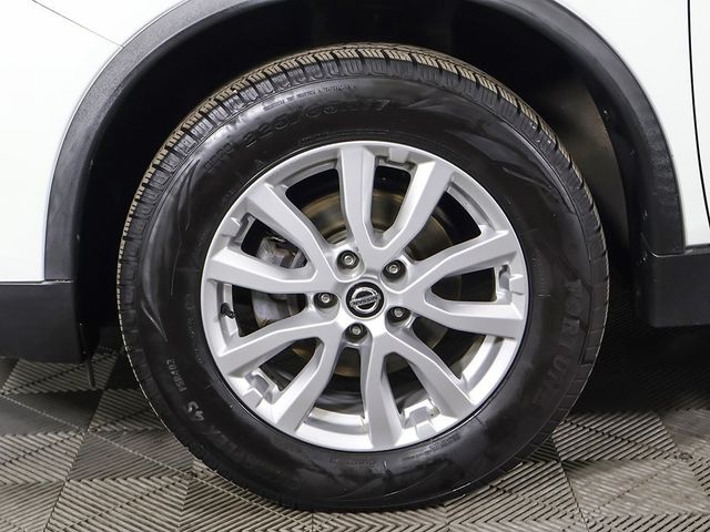 2020 Nissan Rogue AWD SV - 22956660 - 18