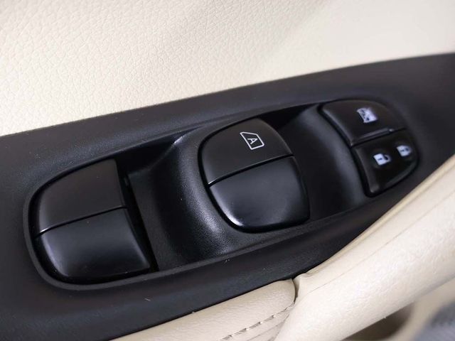 2020 Nissan Rogue AWD SV - 23074004 - 35