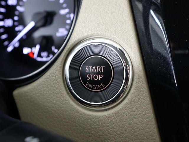 2020 Nissan Rogue AWD SV - 23074004 - 38