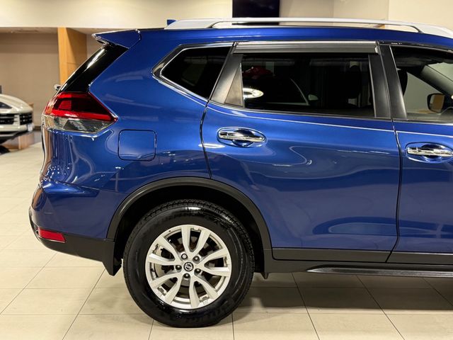 2020 Nissan Rogue AWD SV - 23101453 - 15