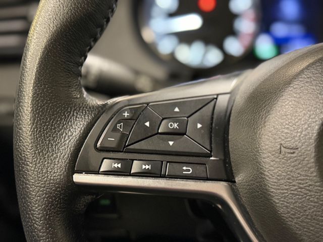 2020 Nissan Rogue AWD SV - 23101453 - 23