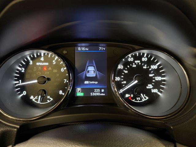 2020 Nissan Rogue AWD SV - 23101453 - 25