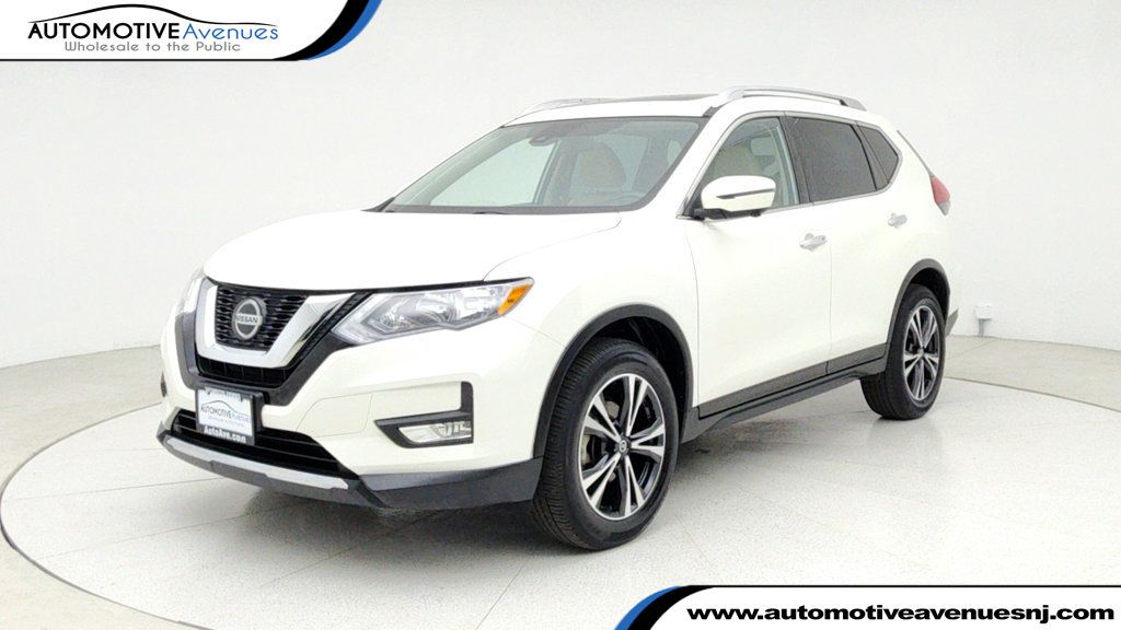 2020 Nissan Rogue AWD SV with Sun & Sound Touring Package - 22949110 | Video 1