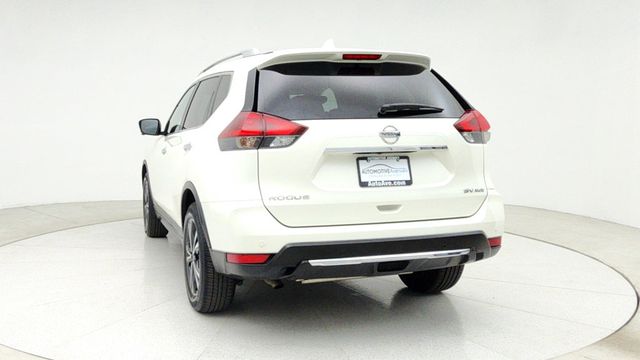2020 Nissan Rogue AWD SV with Sun & Sound Touring Package - 22949110 - 5