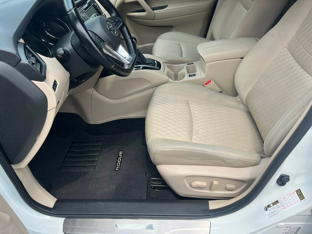 2020 Nissan Rogue CLEAN CARFAX & FUEL EFFICIENT - 23059079 - 26