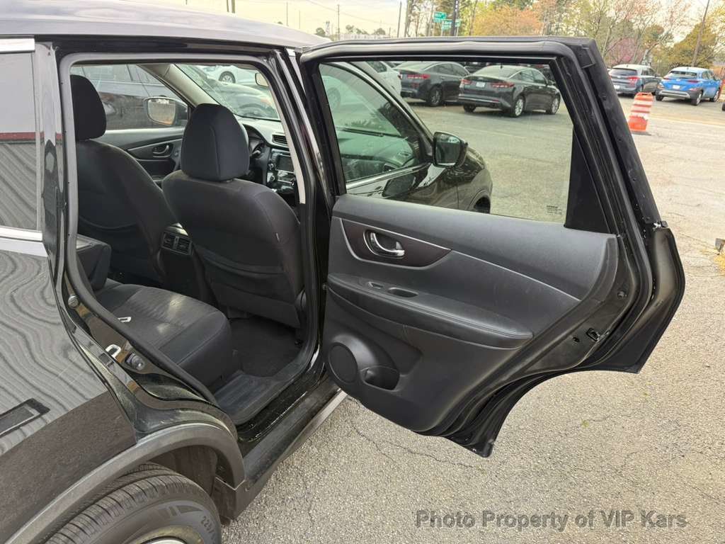 2020 Nissan Rogue FWD S - 23002133 - 10