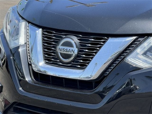 2020 Nissan Rogue FWD SL - 22431031 - 13