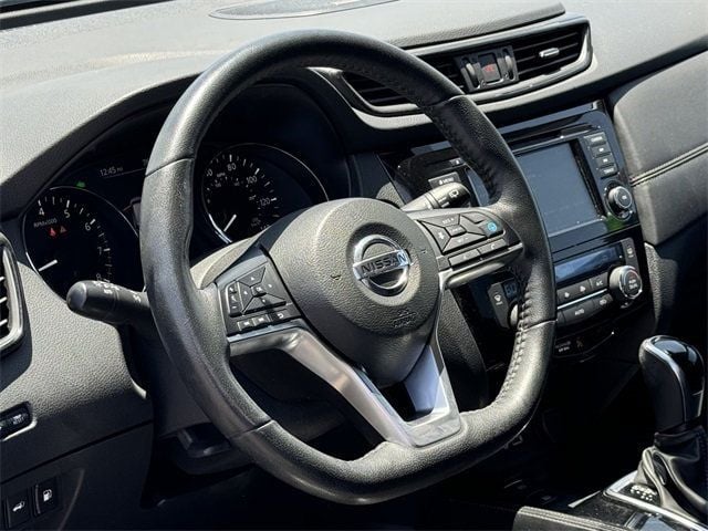 2020 Nissan Rogue FWD SL - 22431031 - 25