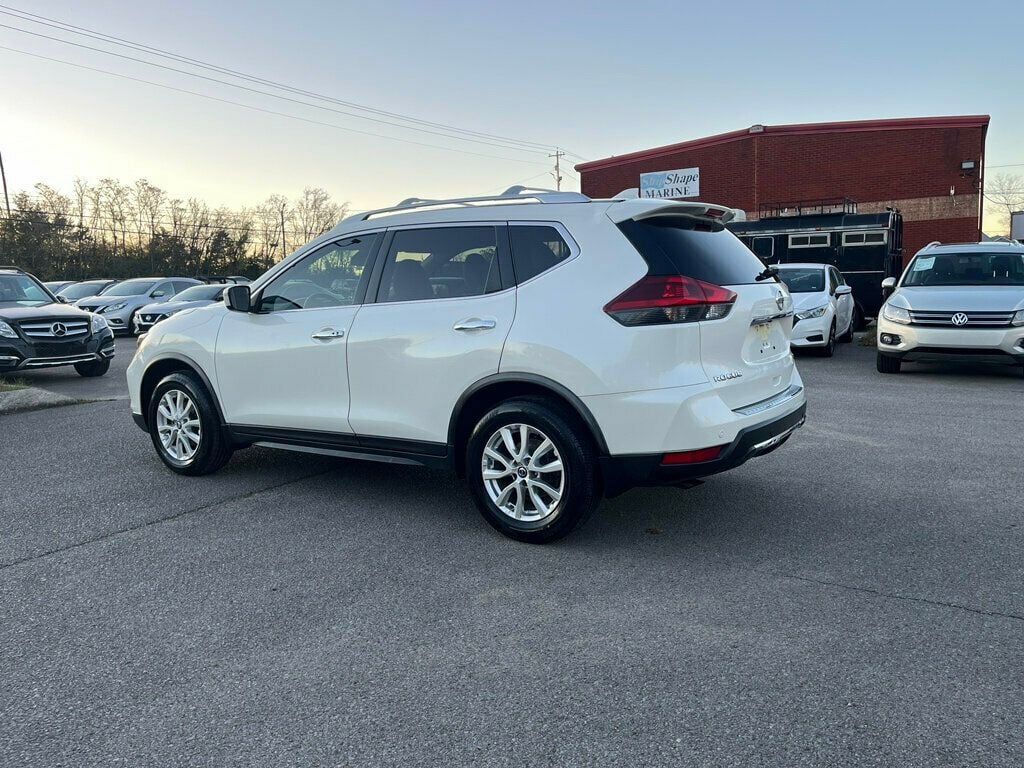 2020 Nissan Rogue FWD SV - 22678792 - 7