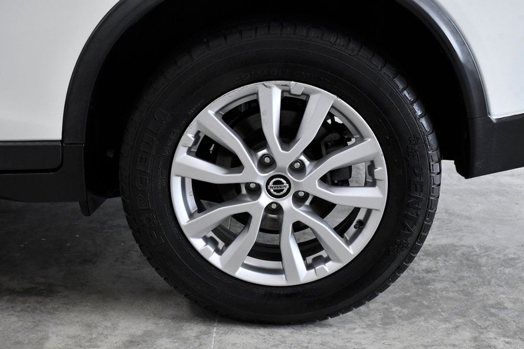 2020 Nissan Rogue FWD SV - 22912107 - 11