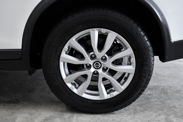 2020 Nissan Rogue FWD SV - 22912107 - 11