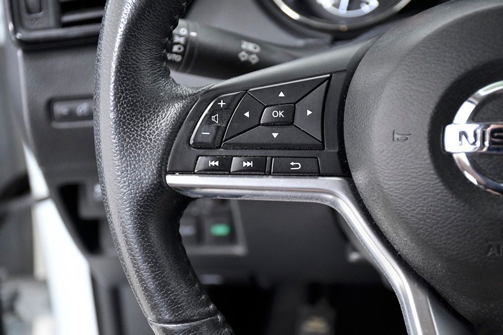 2020 Nissan Rogue FWD SV - 22912107 - 20