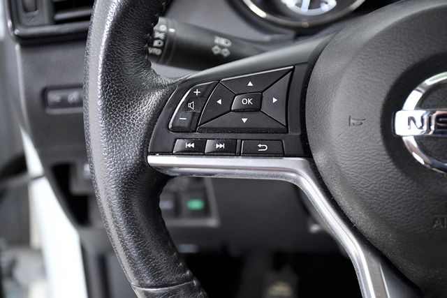 2020 Nissan Rogue FWD SV - 22912107 - 20