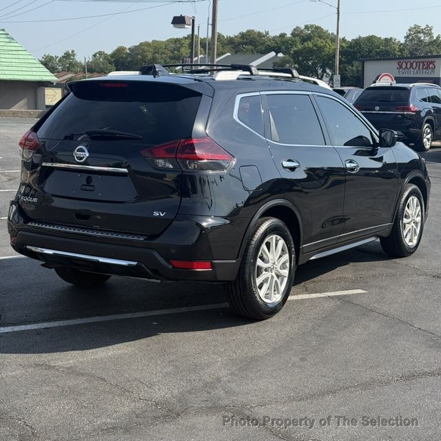 2020 Nissan Rogue FWD SV w/BLINDSPOT, LANE DEPARTURE & APPLE CARPLAY - 23065197 - 14