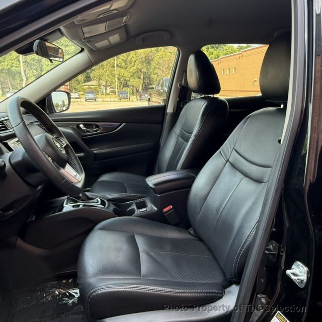 2020 Nissan Rogue FWD SV w/BLINDSPOT, LANE DEPARTURE & APPLE CARPLAY - 23065197 - 34