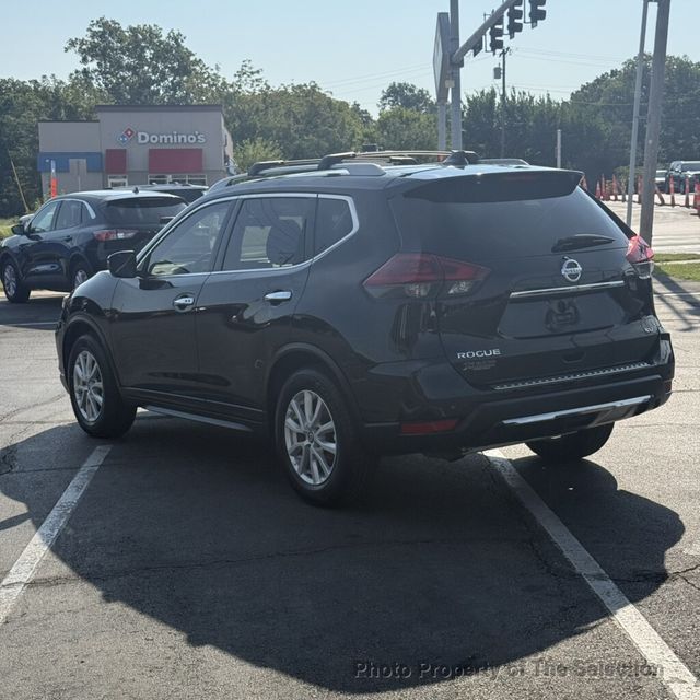 2020 Nissan Rogue FWD SV w/BLINDSPOT, LANE DEPARTURE & APPLE CARPLAY - 23065197 - 8