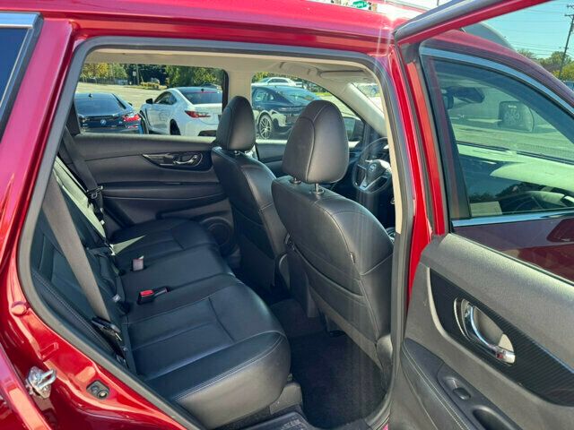 2020 Nissan Rogue LocalTrade/SL-FWD/HeatedLeatherSeats/BlindSpotMonitor/NAV - 22638200 - 15