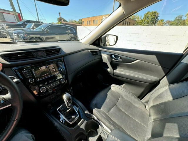 2020 Nissan Rogue LocalTrade/SL-FWD/HeatedLeatherSeats/BlindSpotMonitor/NAV - 22638200 - 28