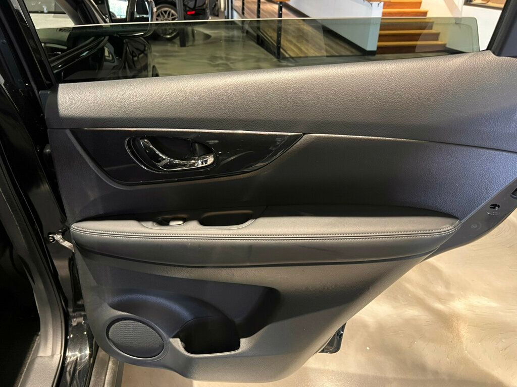 2020 Nissan Rogue LocalTrade/SV/AppleCarplay/AndroidAuto/RemoteStart/LaneKeepAid - 23008393 - 23