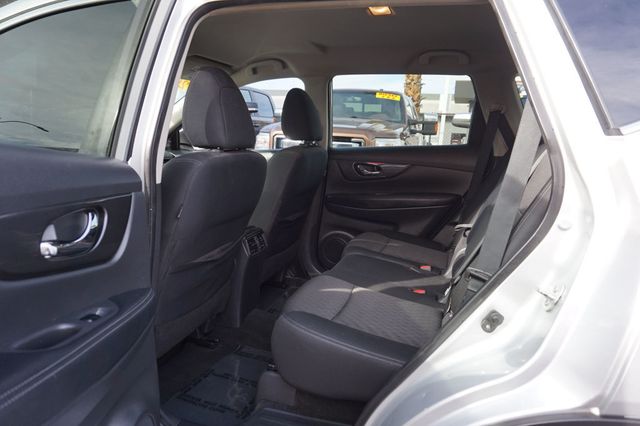 2020 Nissan Rogue SV, PREMIUM WHEELS, CLOTH SEATS, BACKUP CAMERA, BLUETOOTH - 23096700 - 18