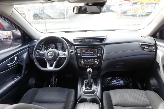 2020 Nissan Rogue SV, PREMIUM WHEELS, CLOTH SEATS, BACKUP CAMERA, BLUETOOTH - 23096700 - 40
