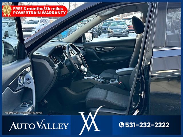 2020 Nissan Rogue SV Sport Utility 4D - 22956869 - 11