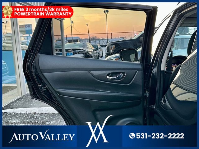 2020 Nissan Rogue SV Sport Utility 4D - 22956869 - 18