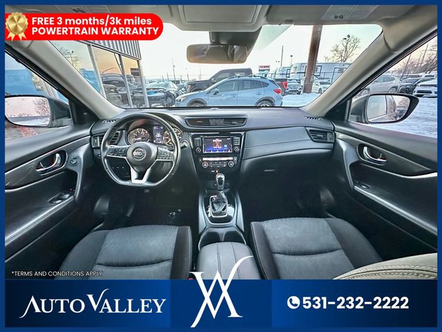 2020 Nissan Rogue SV Sport Utility 4D - 22956869 - 26