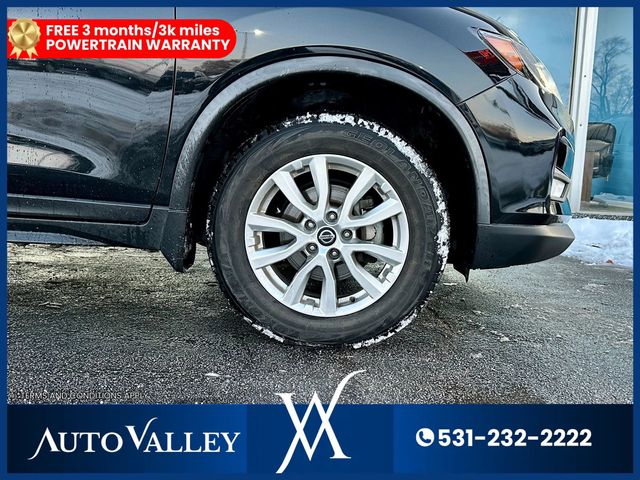 2020 Nissan Rogue SV Sport Utility 4D - 22956869 - 7