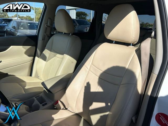 2020 Nissan Rogue SV Sport Utility 4D - 23093945 - 12