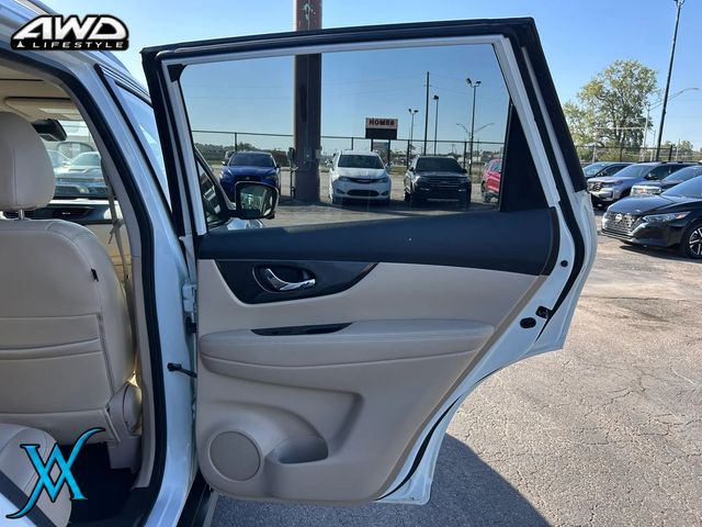 2020 Nissan Rogue SV Sport Utility 4D - 23093945 - 20