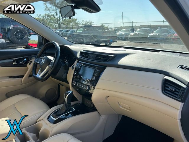 2020 Nissan Rogue SV Sport Utility 4D - 23093945 - 26
