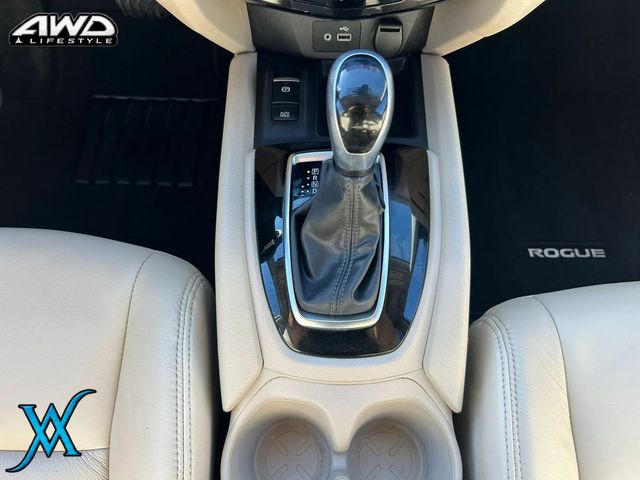 2020 Nissan Rogue SV Sport Utility 4D - 23093945 - 31