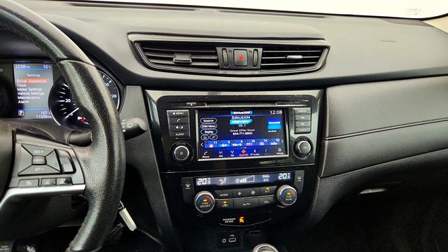 2020 Nissan Rogue S w/ Apple CarPlay, Android Auto & Spacious Cargo - 22996250 - 16