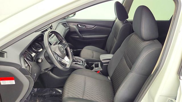 2020 Nissan Rogue S w/ Apple CarPlay, Android Auto & Spacious Cargo - 22996250 - 18