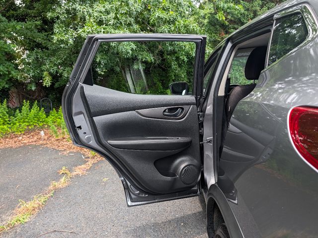 2020 Nissan Rogue Sport AWD S - 23048422 - 10