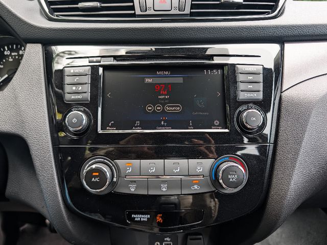 2020 Nissan Rogue Sport AWD S - 23048422 - 25
