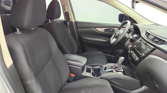 2020 Nissan Rogue Sport AWD S - 23016268 - 22