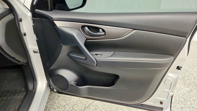 2020 Nissan Rogue Sport AWD S - 23016268 - 24